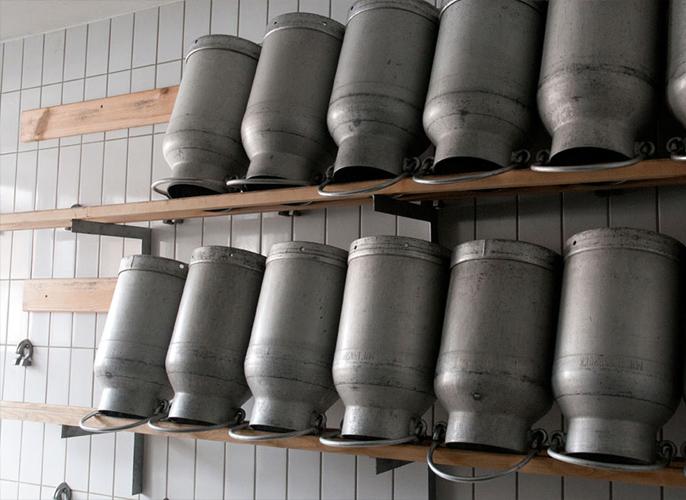 © LLA Imst Milchkannen